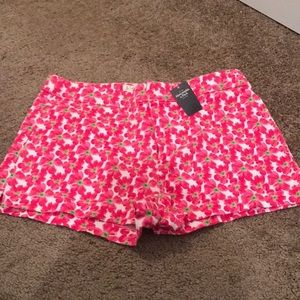 ABERCROMBIE & FITCH- Size 8 floral shorts